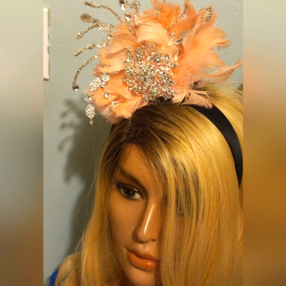 Elegant Peach Feather Fascinator